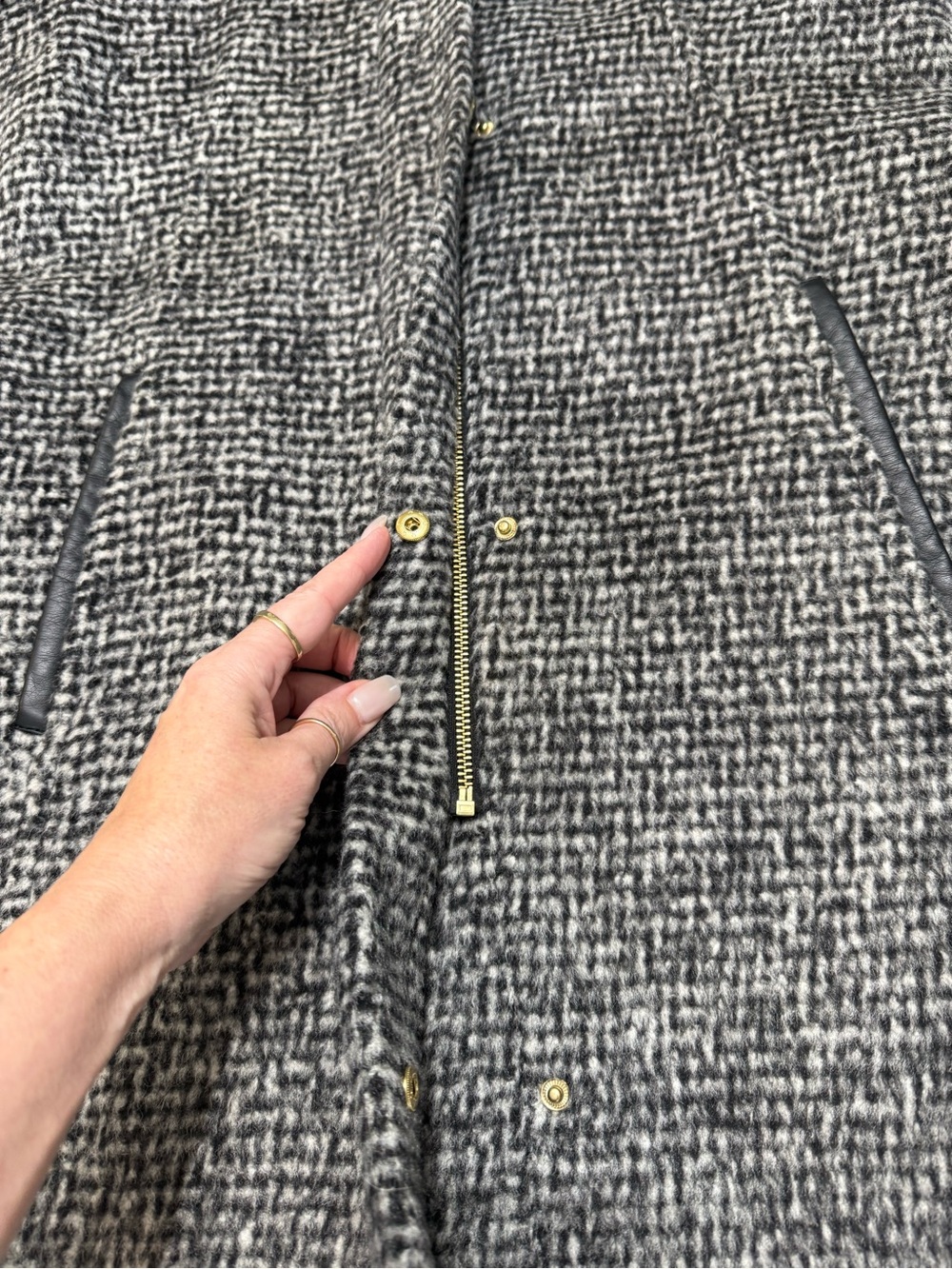 Cole Haan Wool Blend Jacket in Black and Gray Size 8 - Picture 7 of 12